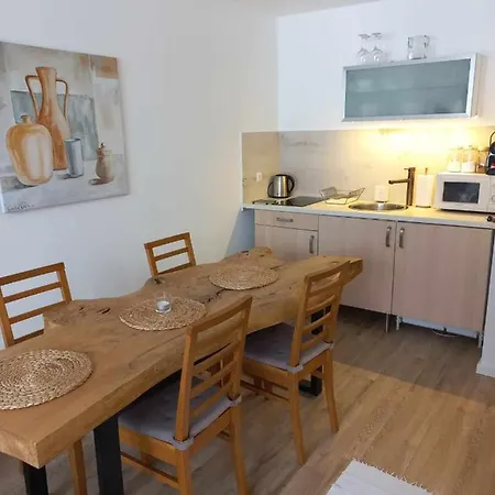 Centrum Samodzielne Mieszkanie Apartman *